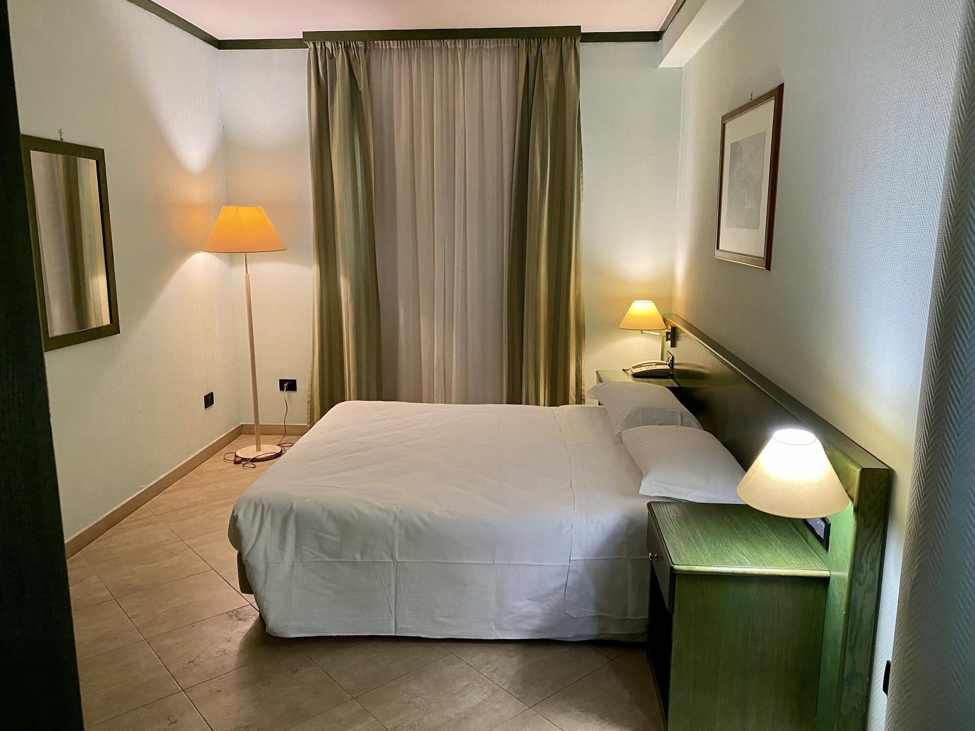 Park Hotel Imperatore Adriano Тіволі Екстер'єр фото